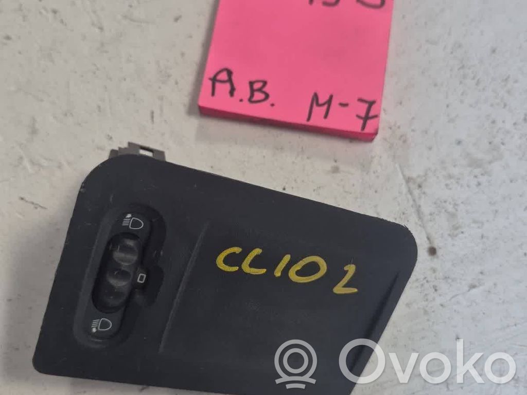 Renault Clio II Headlight level height control switch 