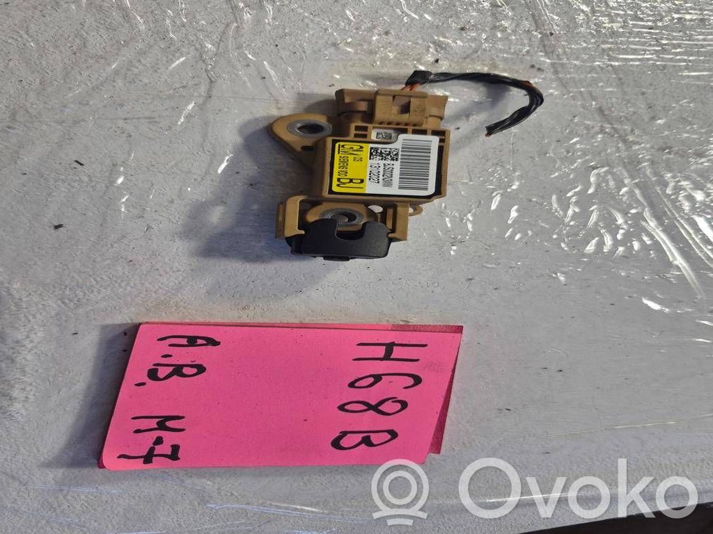 Opel Vectra C Senzor impact/declanșare airbag 