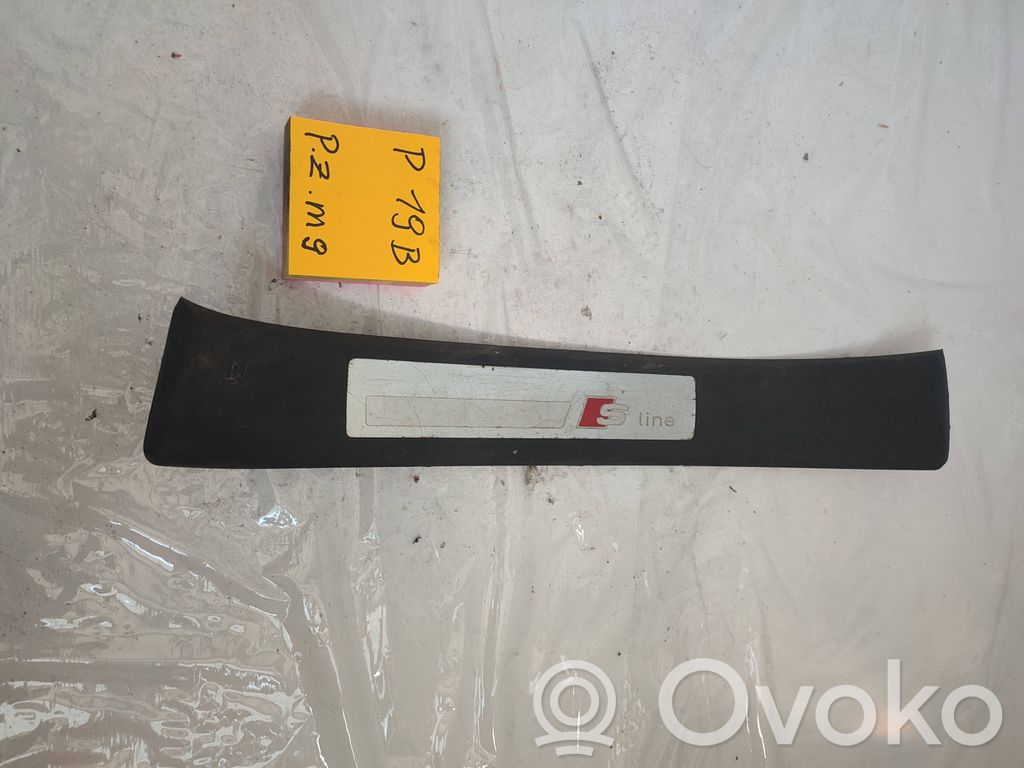 Audi A4 S4 B7 8E 8H Zestaw listew progowych (wewnętrznych) 