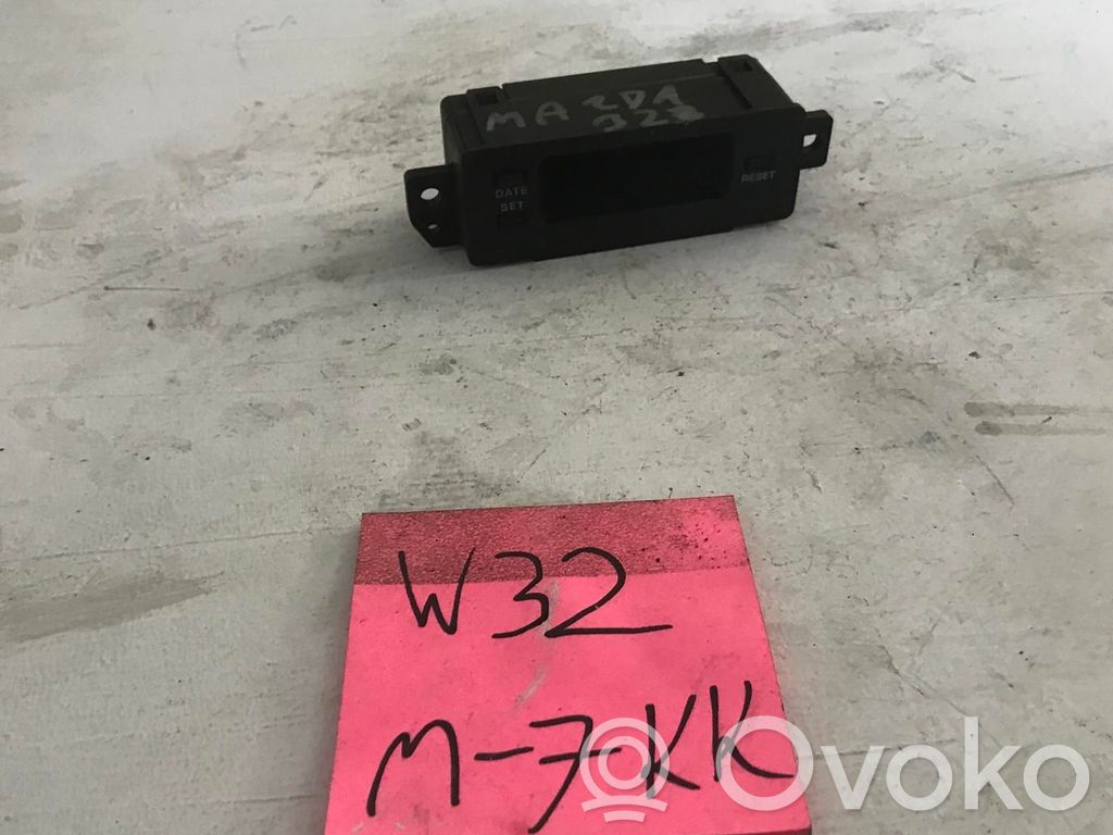 Mazda 323 Clock 
