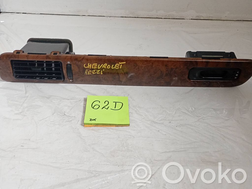 Chevrolet Rezzo Dashboard side air vent grill/cover trim 