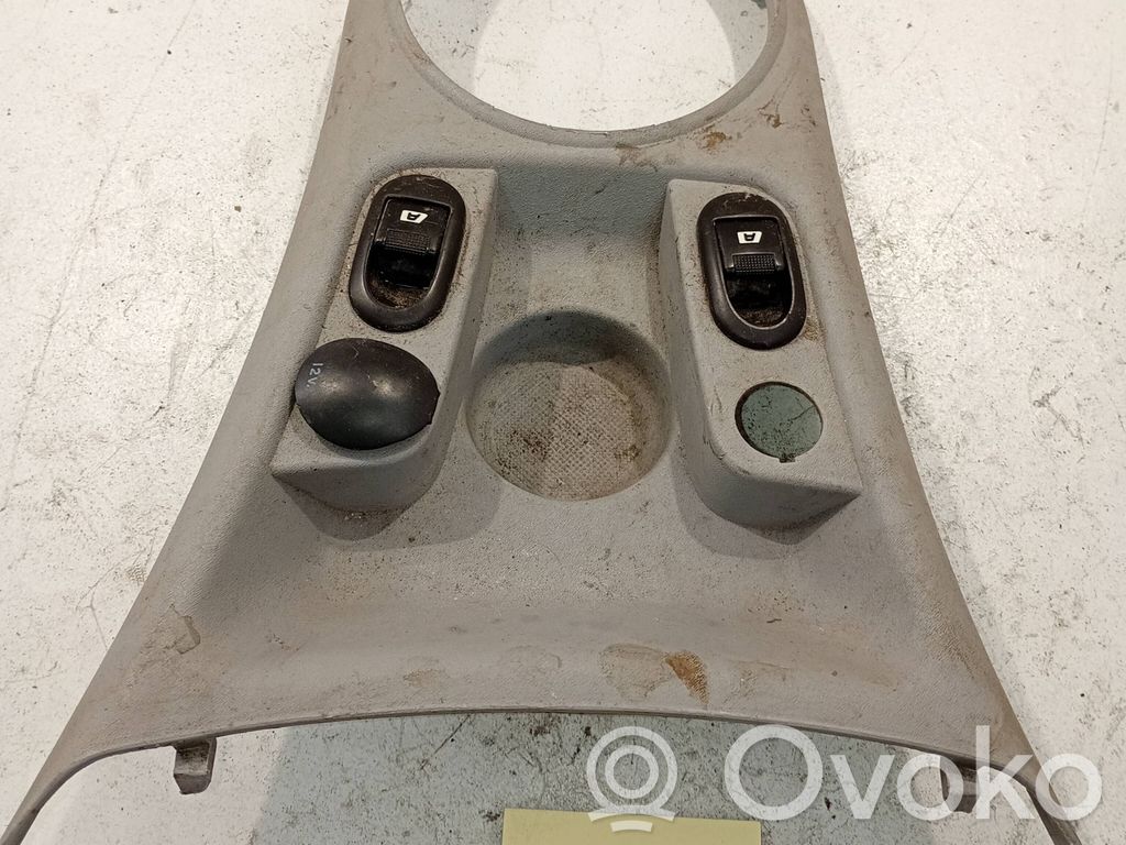 Citroen C3 Pavarų perjungimo svirties apdaila (plastikinė) 
