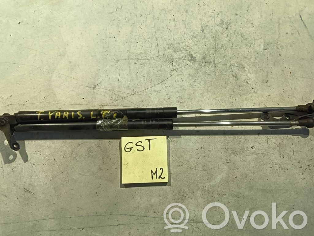 Toyota Yaris Amortyzator / Siłownik tylnej klapy bagażnika 
