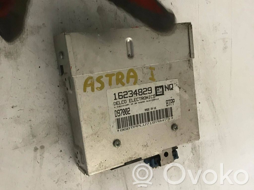 Opel Astra F Engine control unit/module 