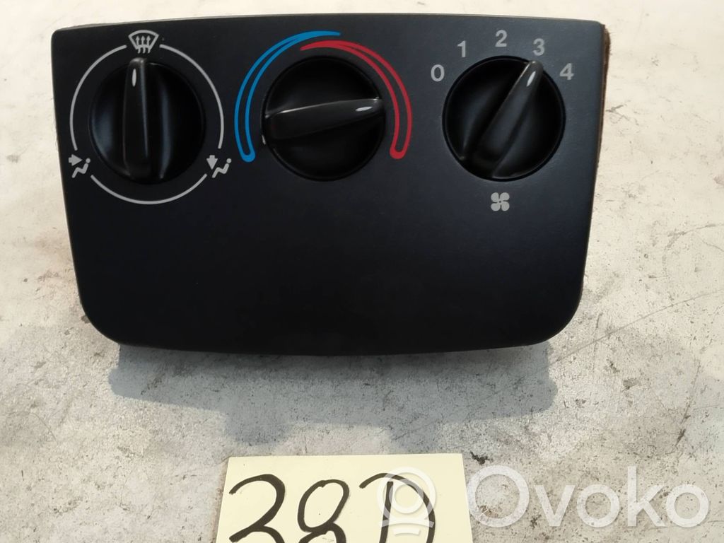 Ford Fiesta Climate control unit 