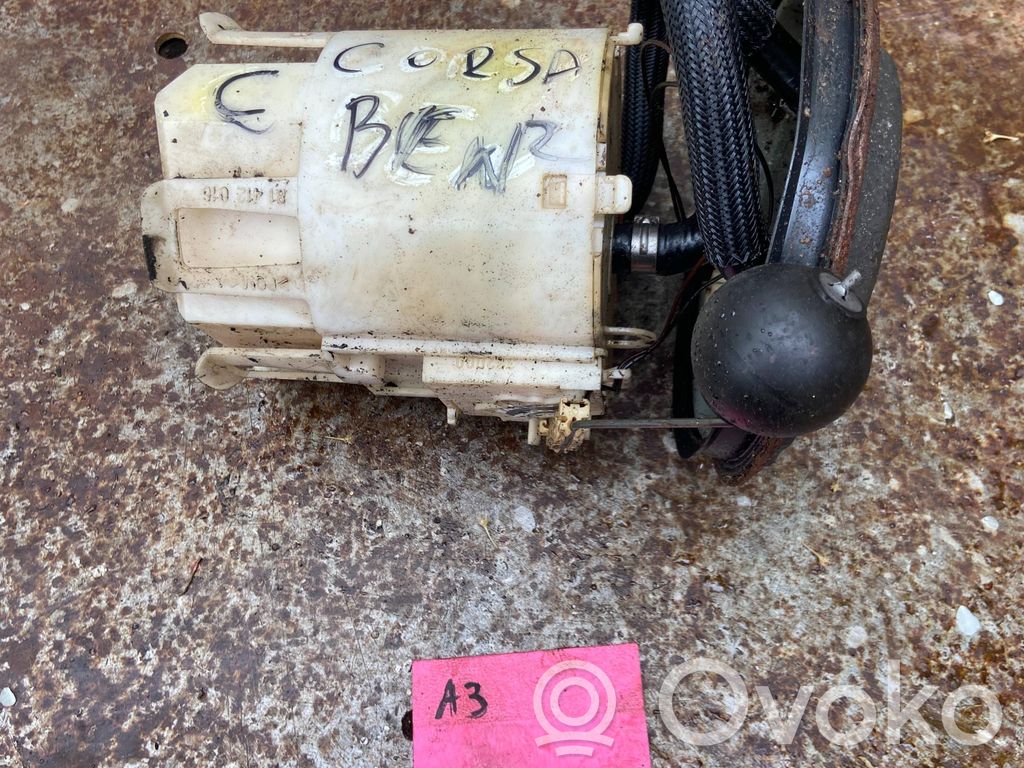 Opel Corsa C Polttoainesäiliön pumppu 