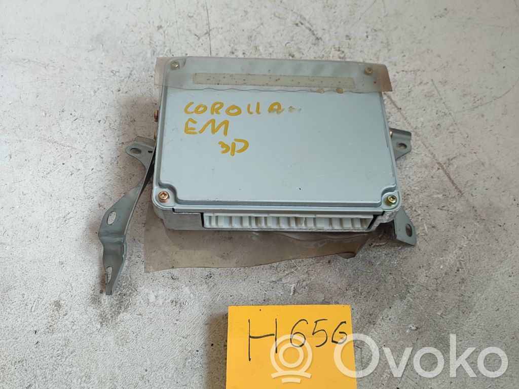 Toyota Corolla Verso E110 Engine control unit/module ECU 