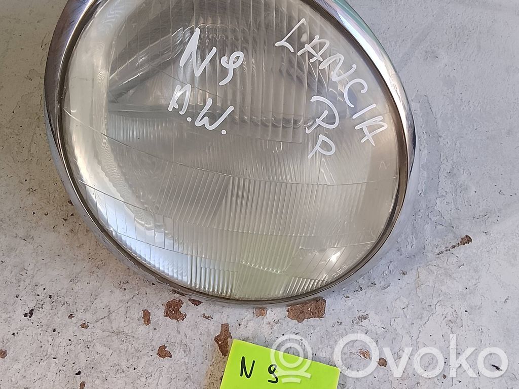 Lancia Lybra Priekinis žibintas 