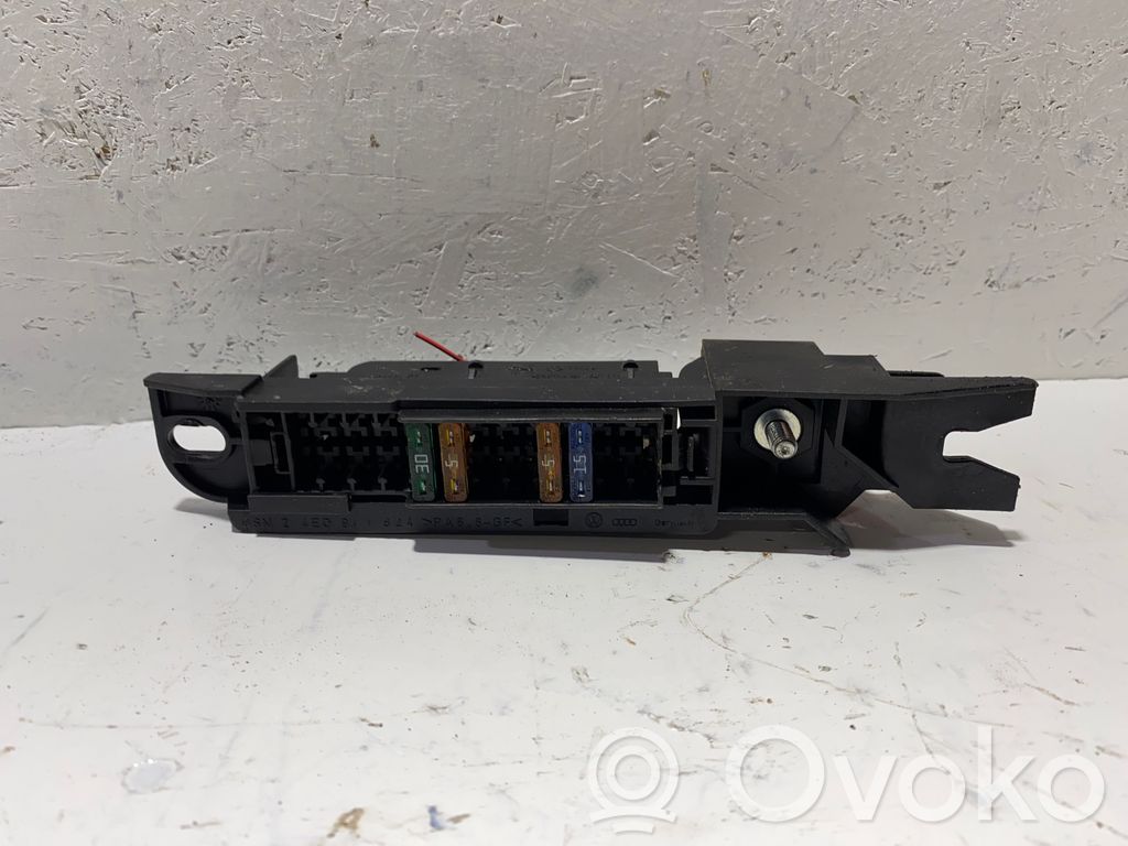 Audi A8 S8 D3 4E Sulakemoduuli 