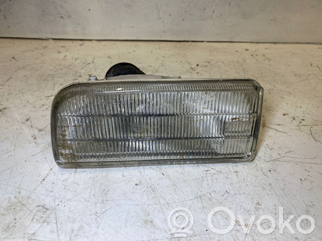 BMW 3 E36 Etusumuvalo 