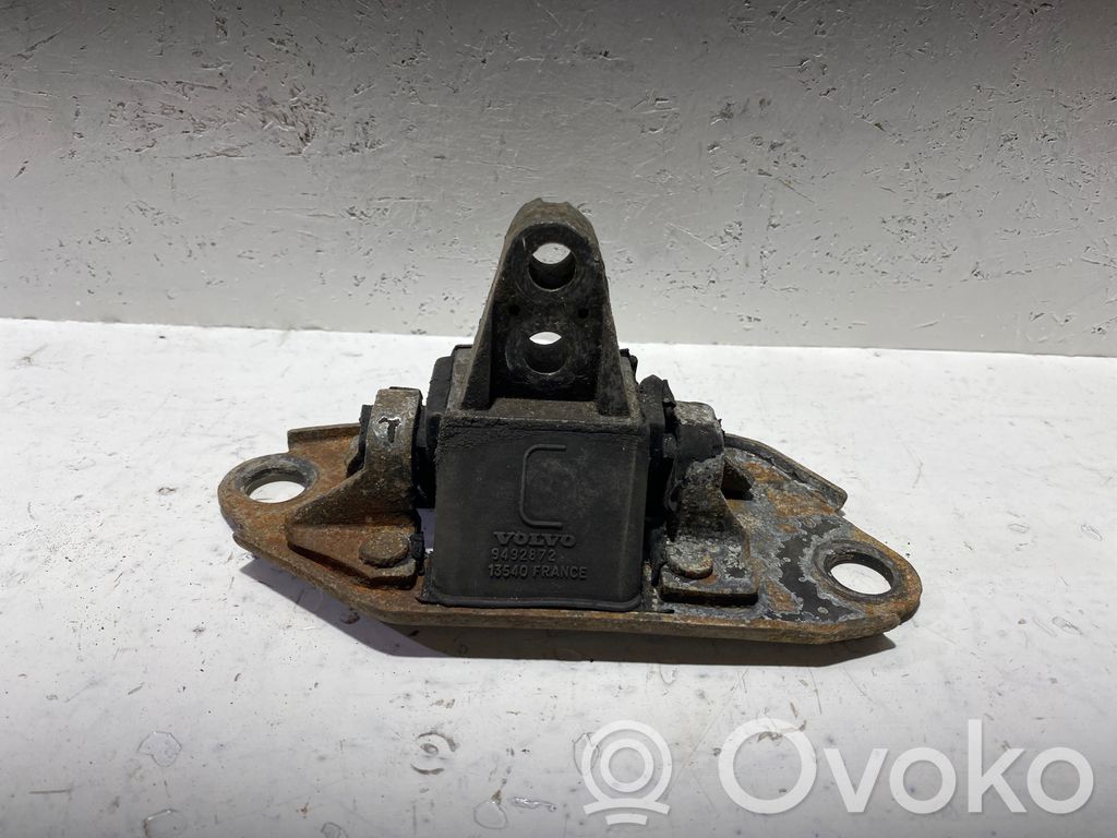 Engine mount bracket   9492872,13540F
