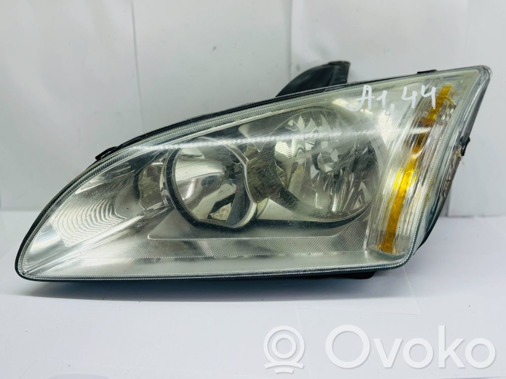 Ford Focus Priekinis žibintas 