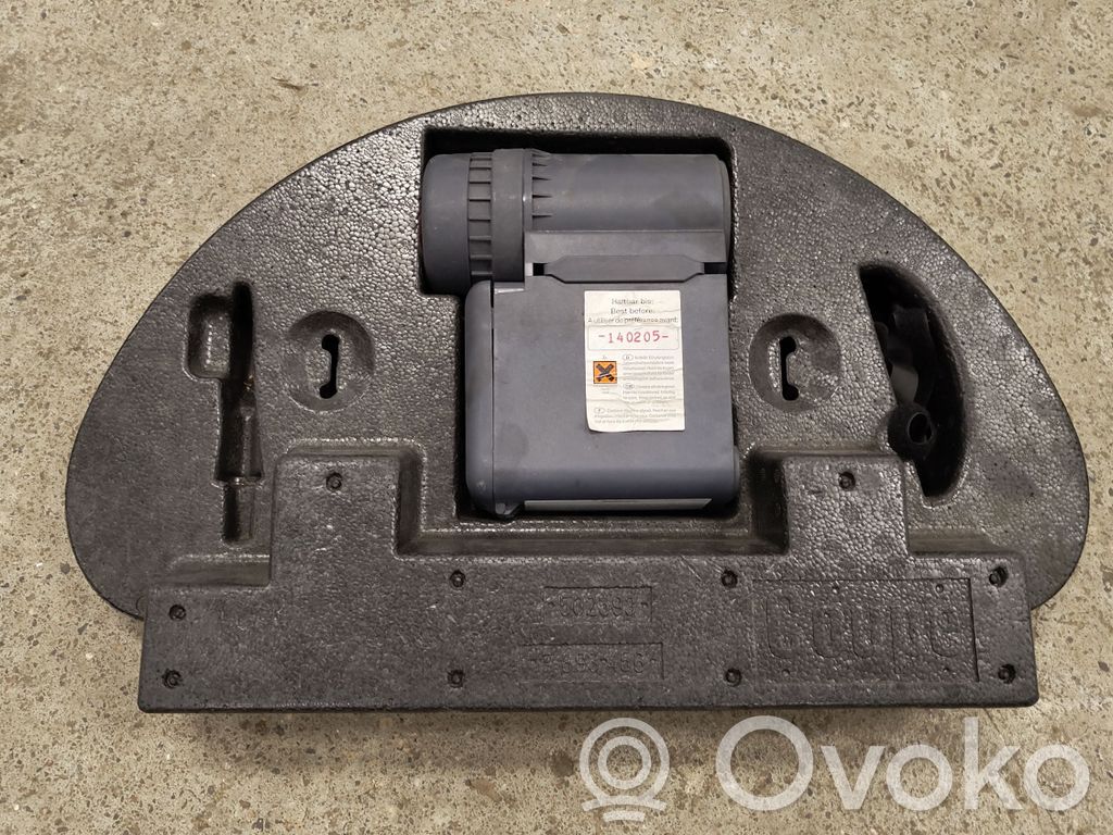 BMW 3 E46 Kompresor do opon 