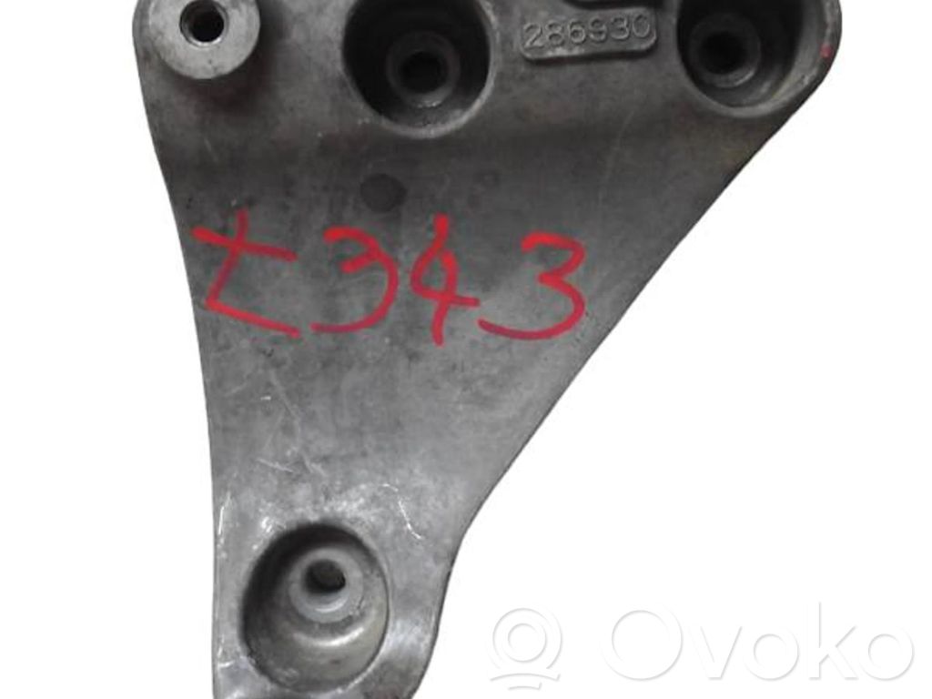 Maserati Ghibli Generator/alternator bracket 