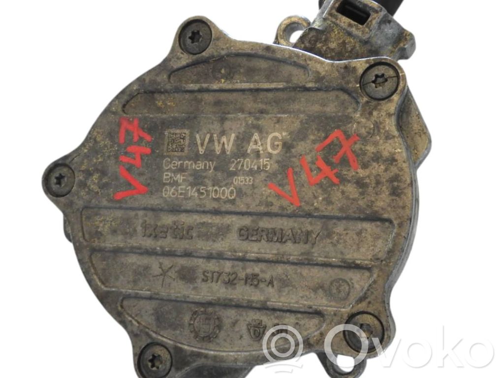 Audi A6 C7 Vacuum pump 