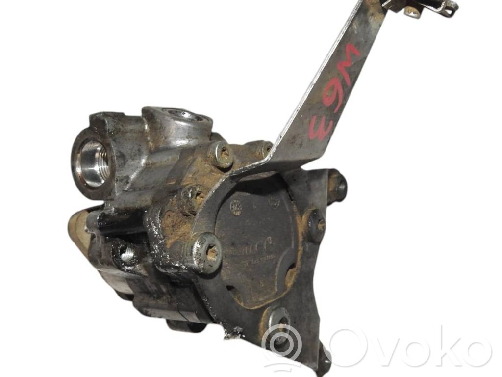 BMW 5 E60 E61 Power steering pump 