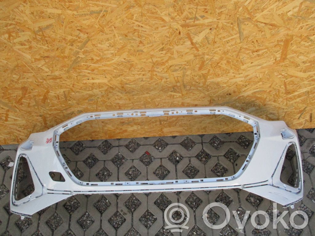 Audi e-tron Front bumper 