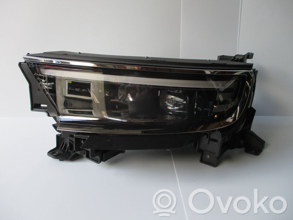 Opel Mokka B Lampa przednia 