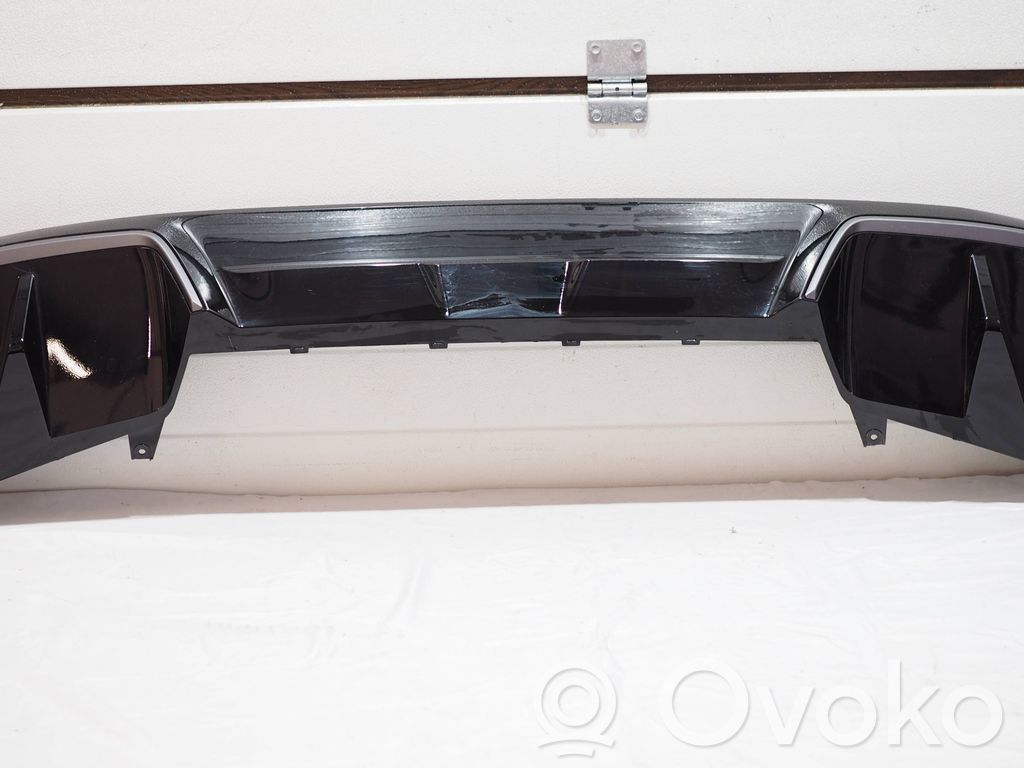 BMW 4 G22 G23 G24 G26 Apakšējā bampera daļa 