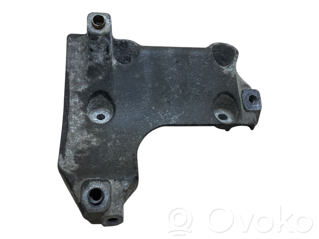 BMW 3 E90 E91 A/C compressor mount bracket 