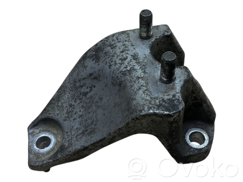 Mazda 2 Gearbox mounting bracket 