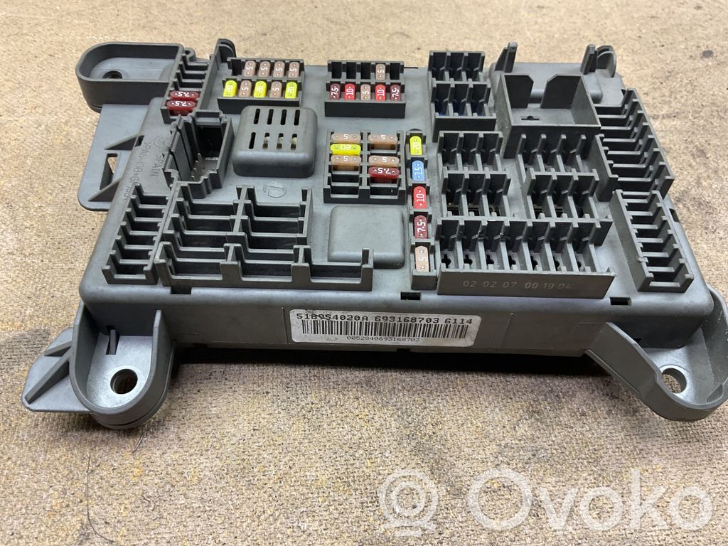 BMW X5 E70 Fuse module 