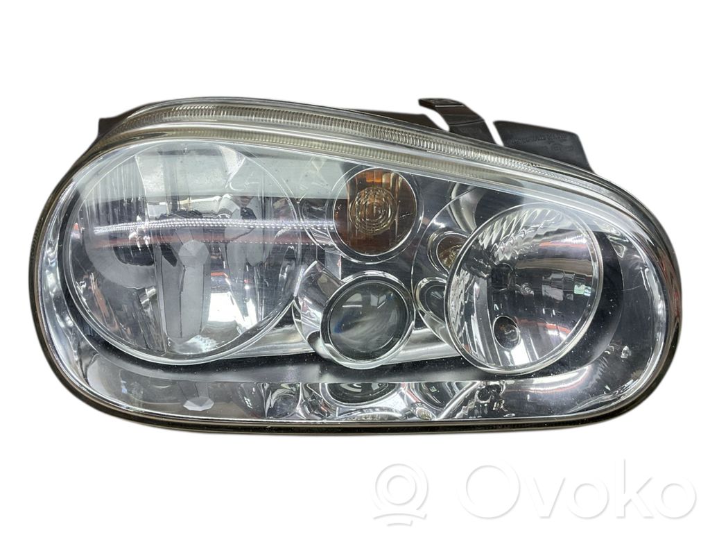 Volkswagen Golf IV Headlight/headlamp 
