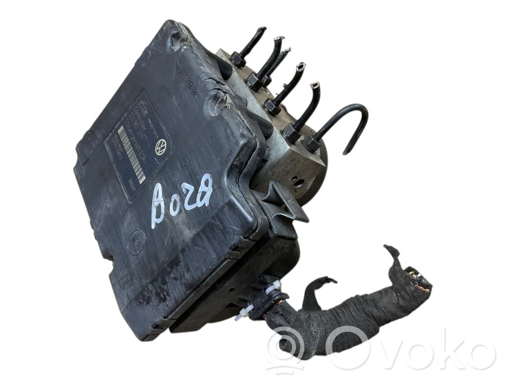 Volkswagen Golf IV ABS Blokas 