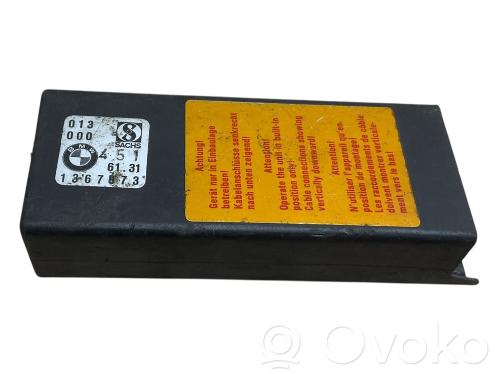 Central locking relay   1367873