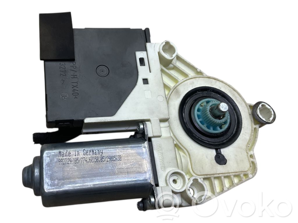 Volkswagen PASSAT B6 Silnik regulatora szyby drzwi przednich 