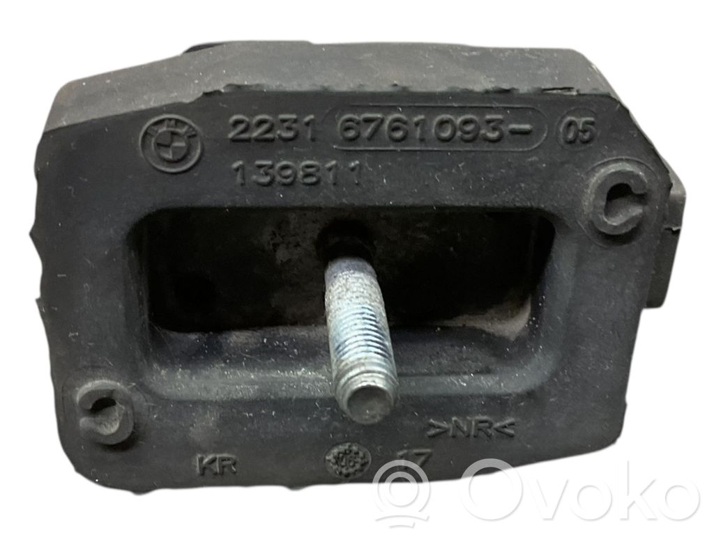BMW 5 E60 E61 Gearbox mounting bracket 