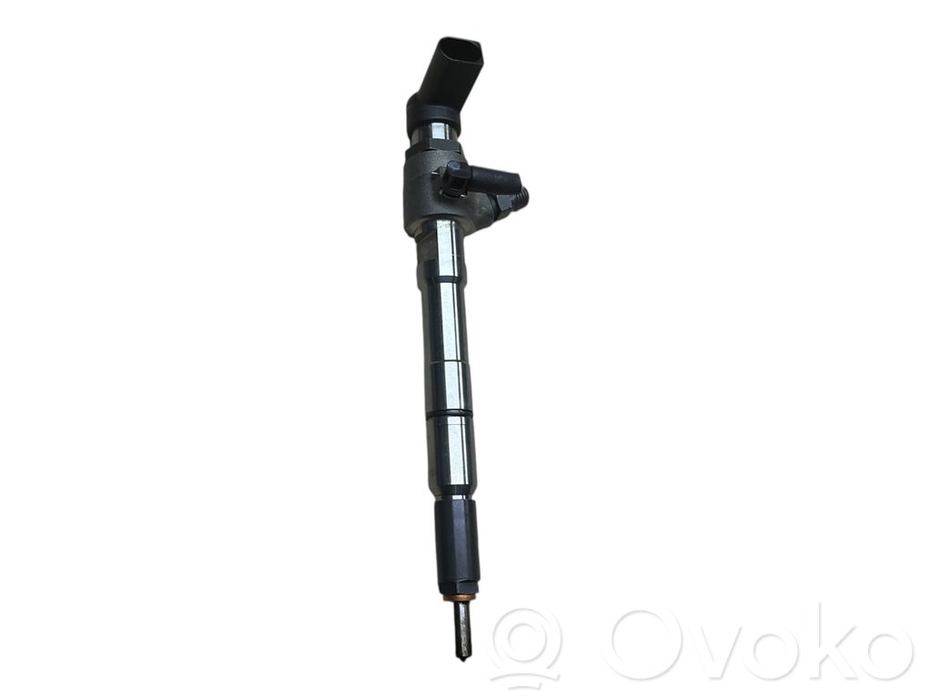 Skoda Praktik (5J8) Inyector de combustible 