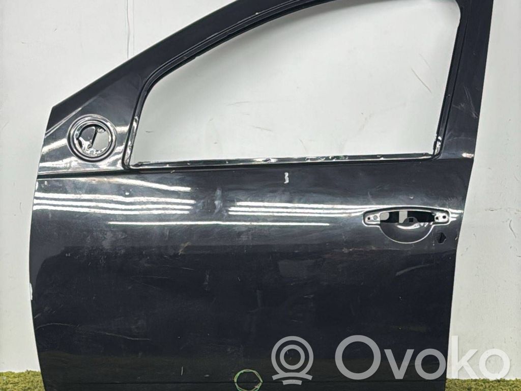 Dacia Duster Durvis 