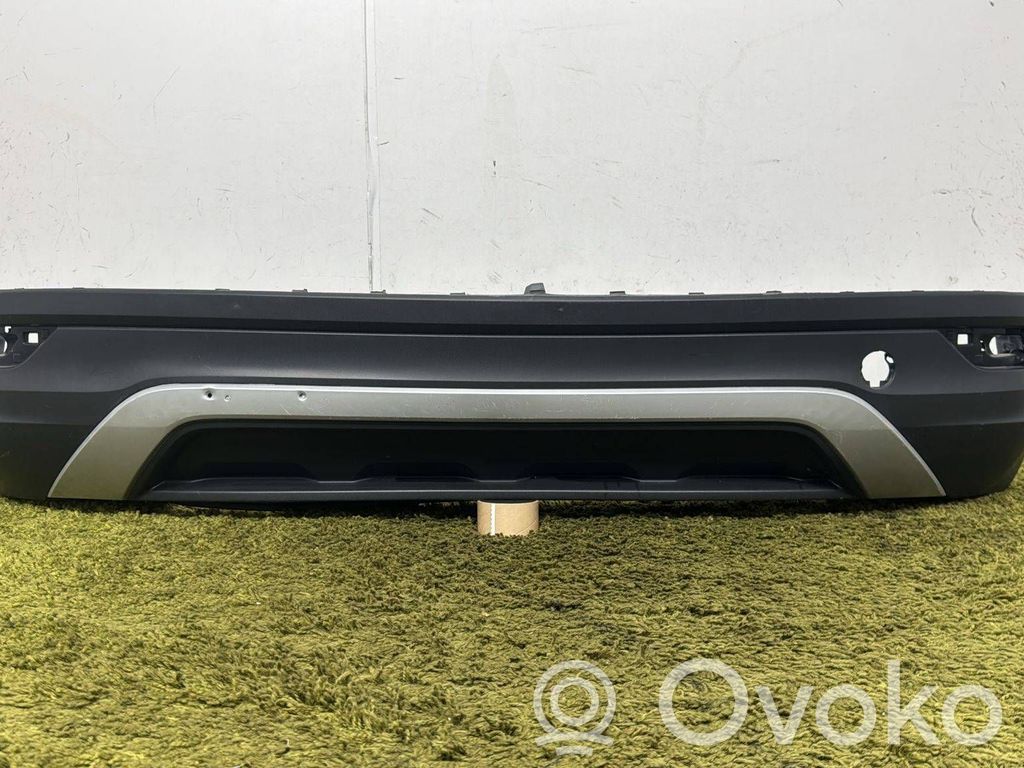 Volkswagen T-Cross Moldura inferior del parachoques trasero 