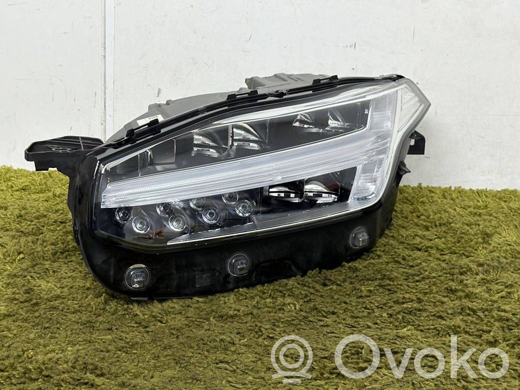 Volvo XC90 Scheinwerfer 