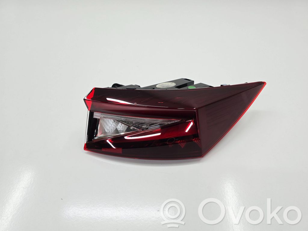 Lampa tylna   23979404R