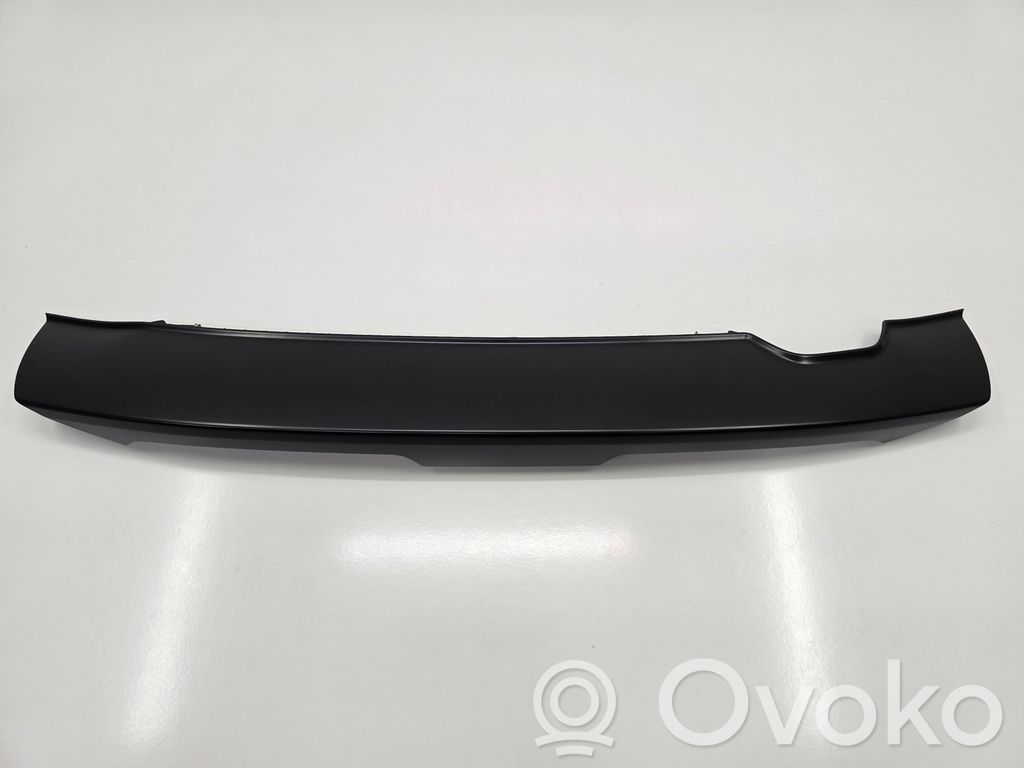 Audi A1 Takapuskurin koristemuotolista 