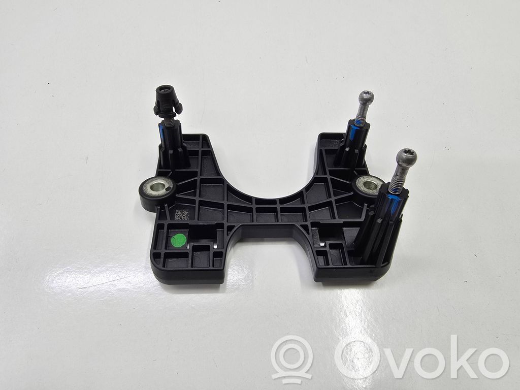 Volkswagen PASSAT B8 Soporte de sensor Distronic 