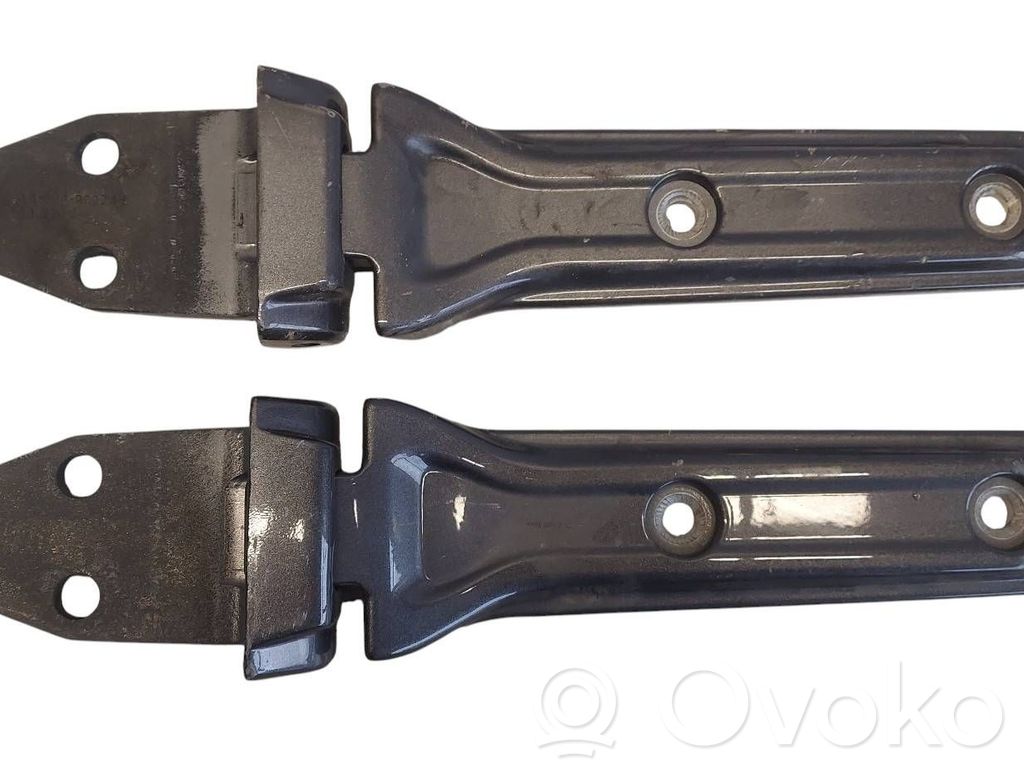 Jeep Wrangler Rear door upper hinge 