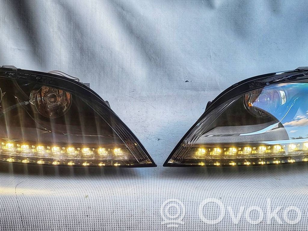 Audi TT TTS Mk2 Set faruri 