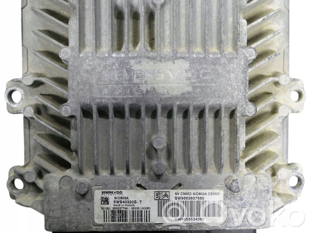 Peugeot 807 Engine control unit/module 
