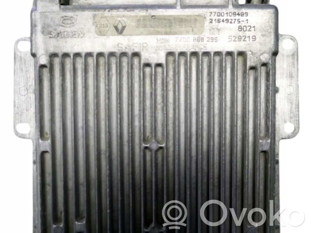 Renault Clio II Engine control unit/module 