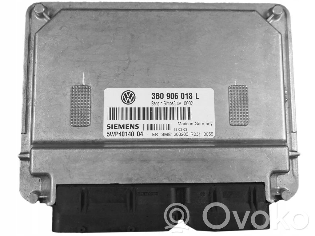 Volkswagen PASSAT B5.5 Engine control unit/module 