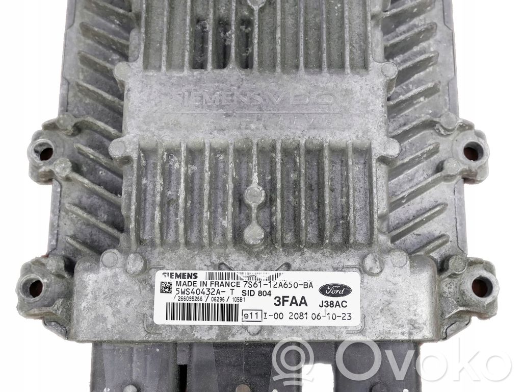 Ford Focus Engine control unit/module 