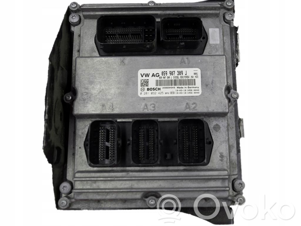 Engine control unit/module   059907309J,0281032425