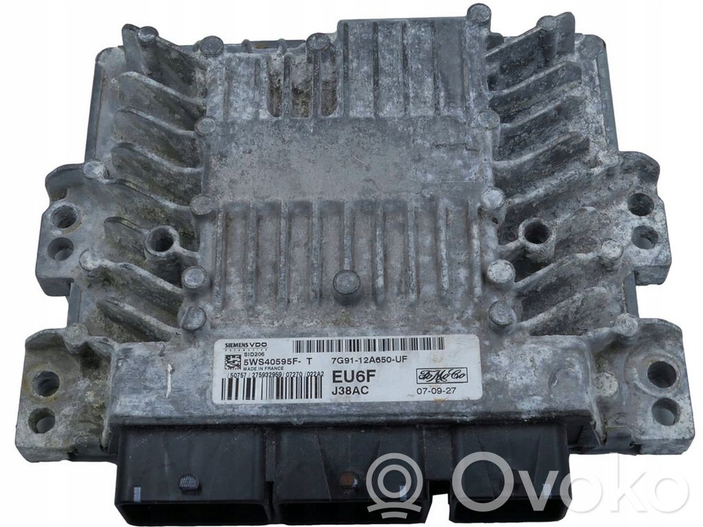Ford Focus Engine control unit/module 
