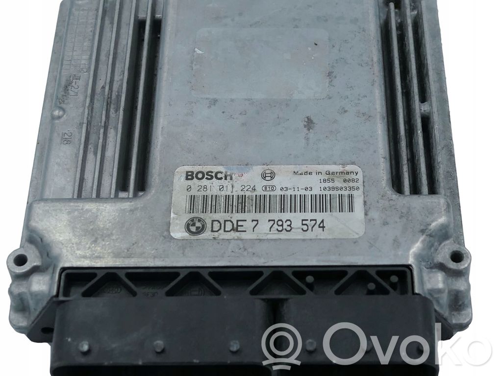 BMW 5 E60 E61 Engine control unit/module 