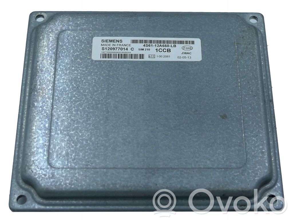 Ford Focus Calculateur moteur ECU 