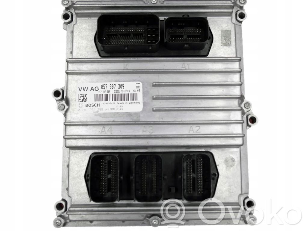 Engine control unit/module   057907309,0281032208