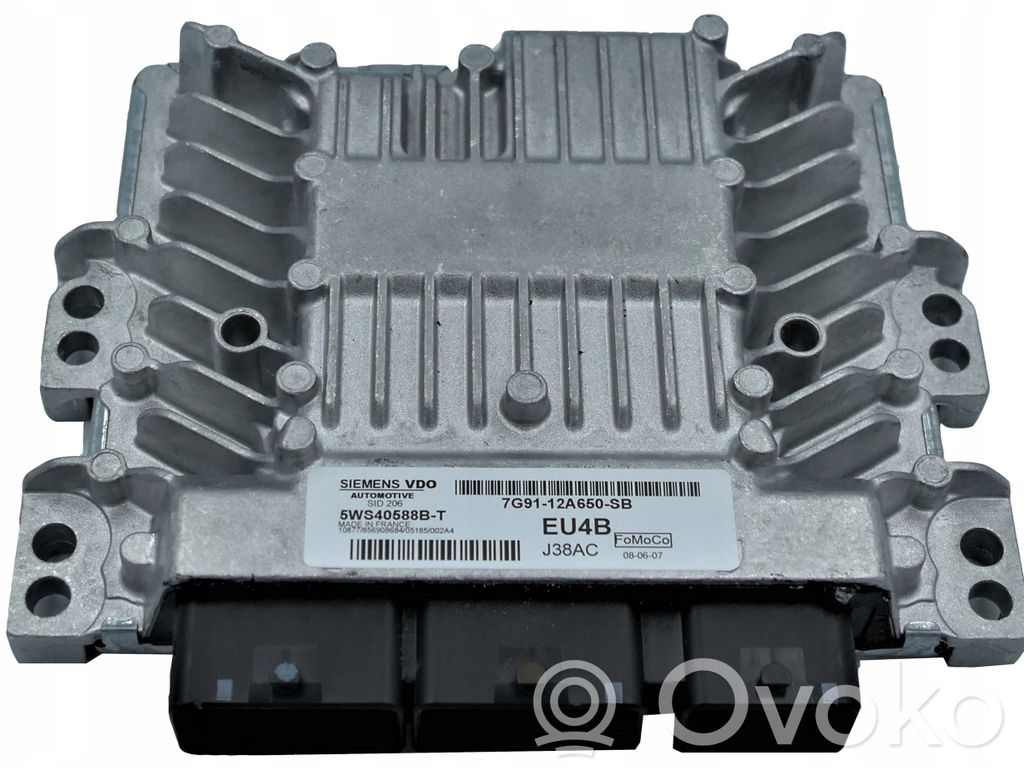 Ford Focus Engine control unit/module 